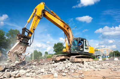 Use Heavy Machines to Remove a Building!
